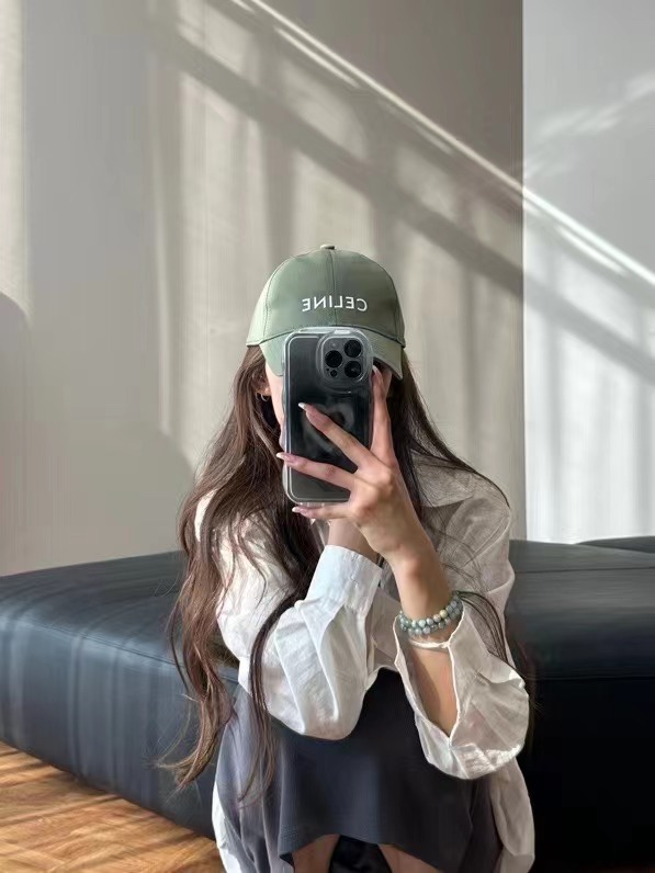 셀린느 모자