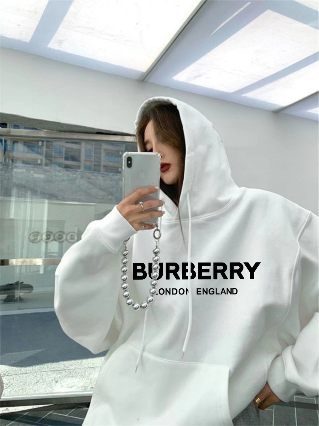 버버리 후드티