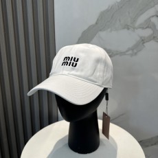 미우미우 모자