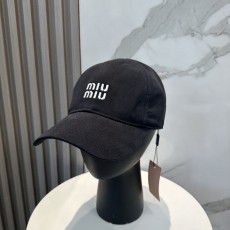 미우미우 모자