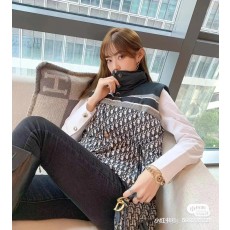 디올 조끼패딩