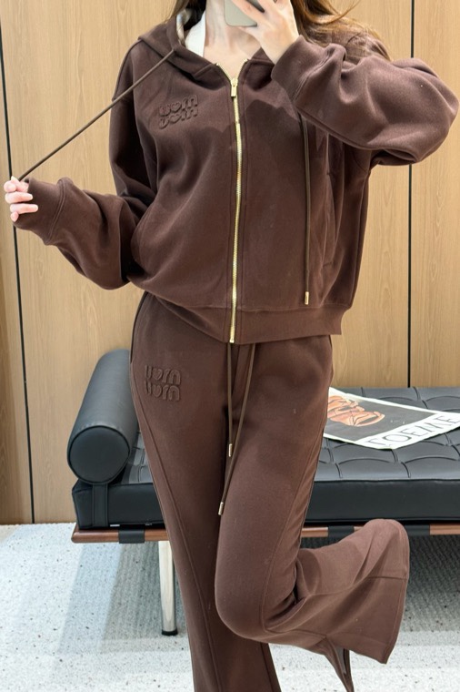 미우미우 셋업