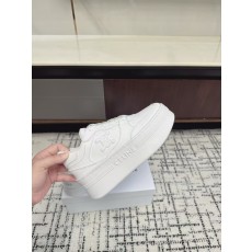 셀린느 스니커즈