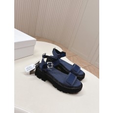 프라다 샌달